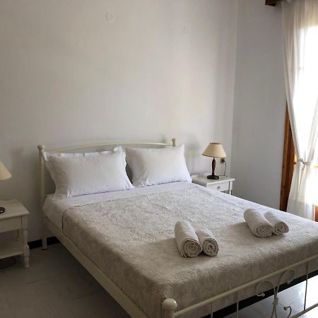 Hotel Apelati Keri Esterno foto