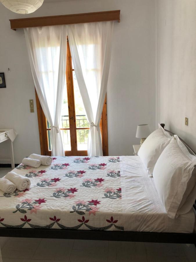 Hotel Apelati Keri Esterno foto