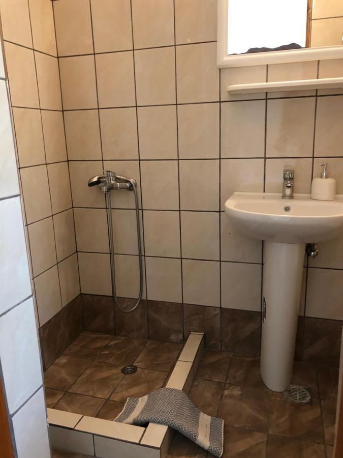 Hotel Apelati Keri Esterno foto